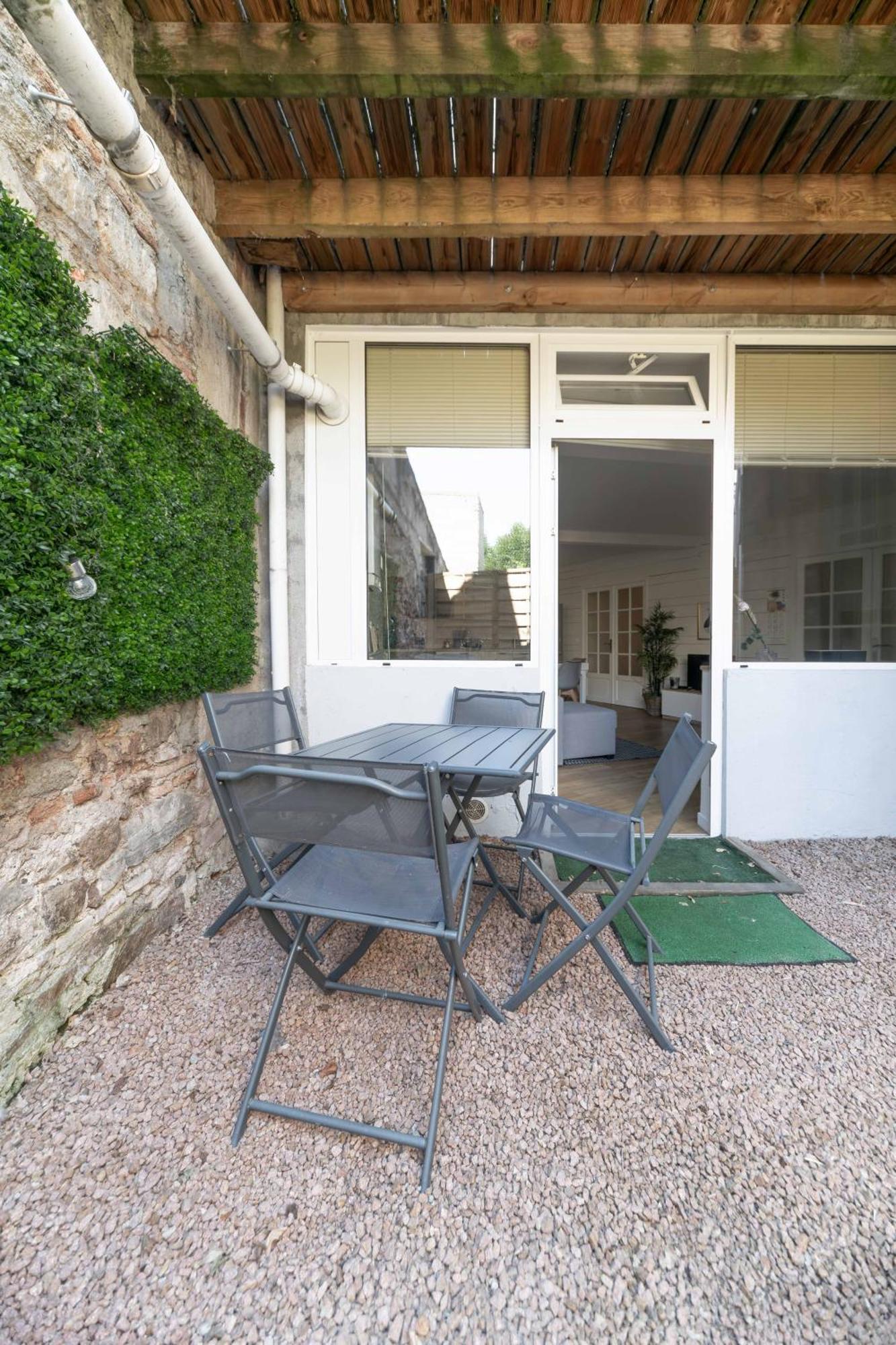 Le Celestin - Appartement 2 Chambres Avec Jardin En Centre Ville Vichy Exterior foto