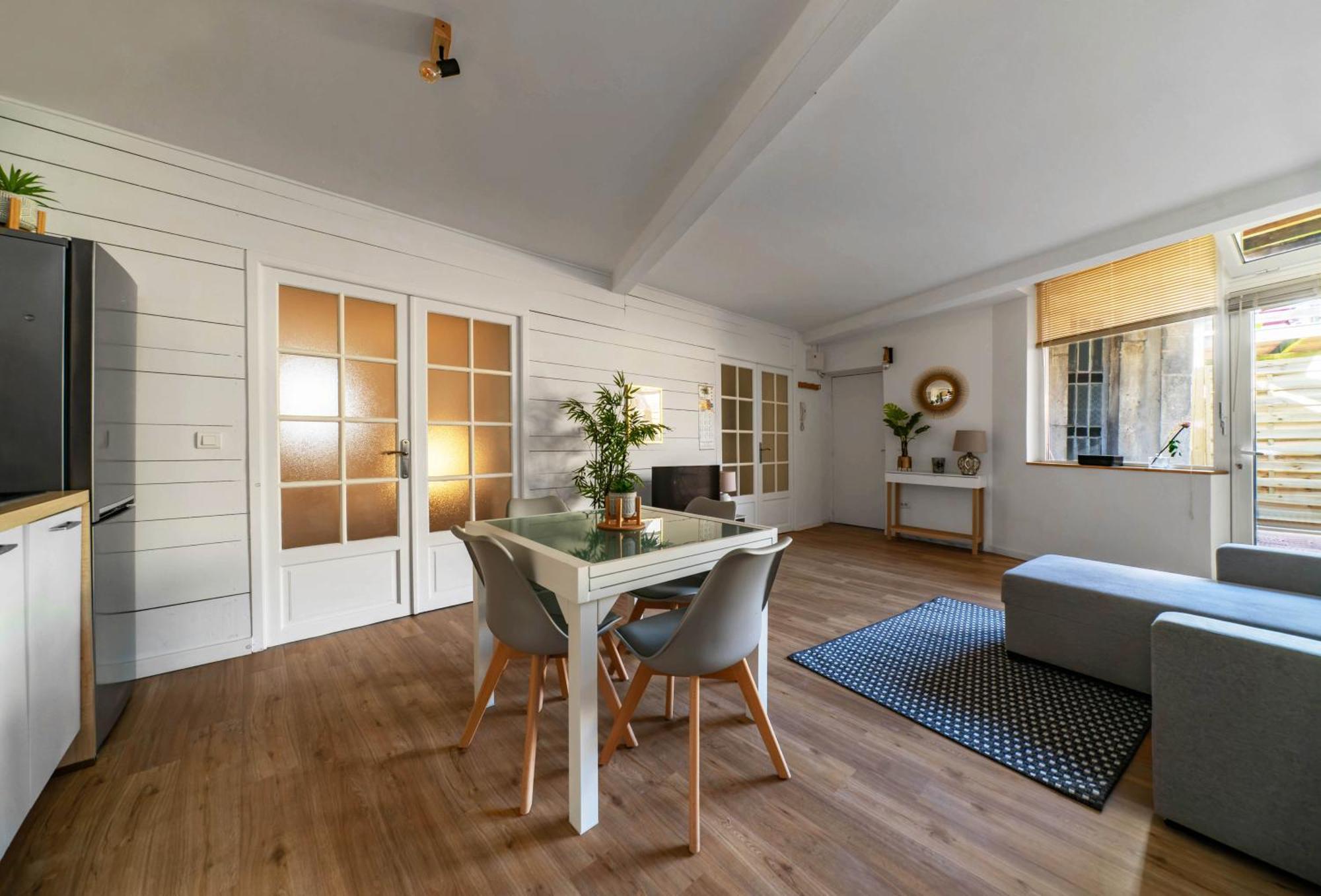 Le Celestin - Appartement 2 Chambres Avec Jardin En Centre Ville Vichy Exterior foto